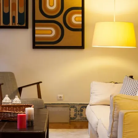 Apartamento Bairro Alto-chiado 2 Bdr Beautifull View *