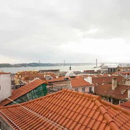 Bairro Alto-chiado 2 Bdr Beautifull View Lisbon