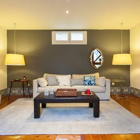 Bairro Alto-chiado 2 Bdr Beautifull View *